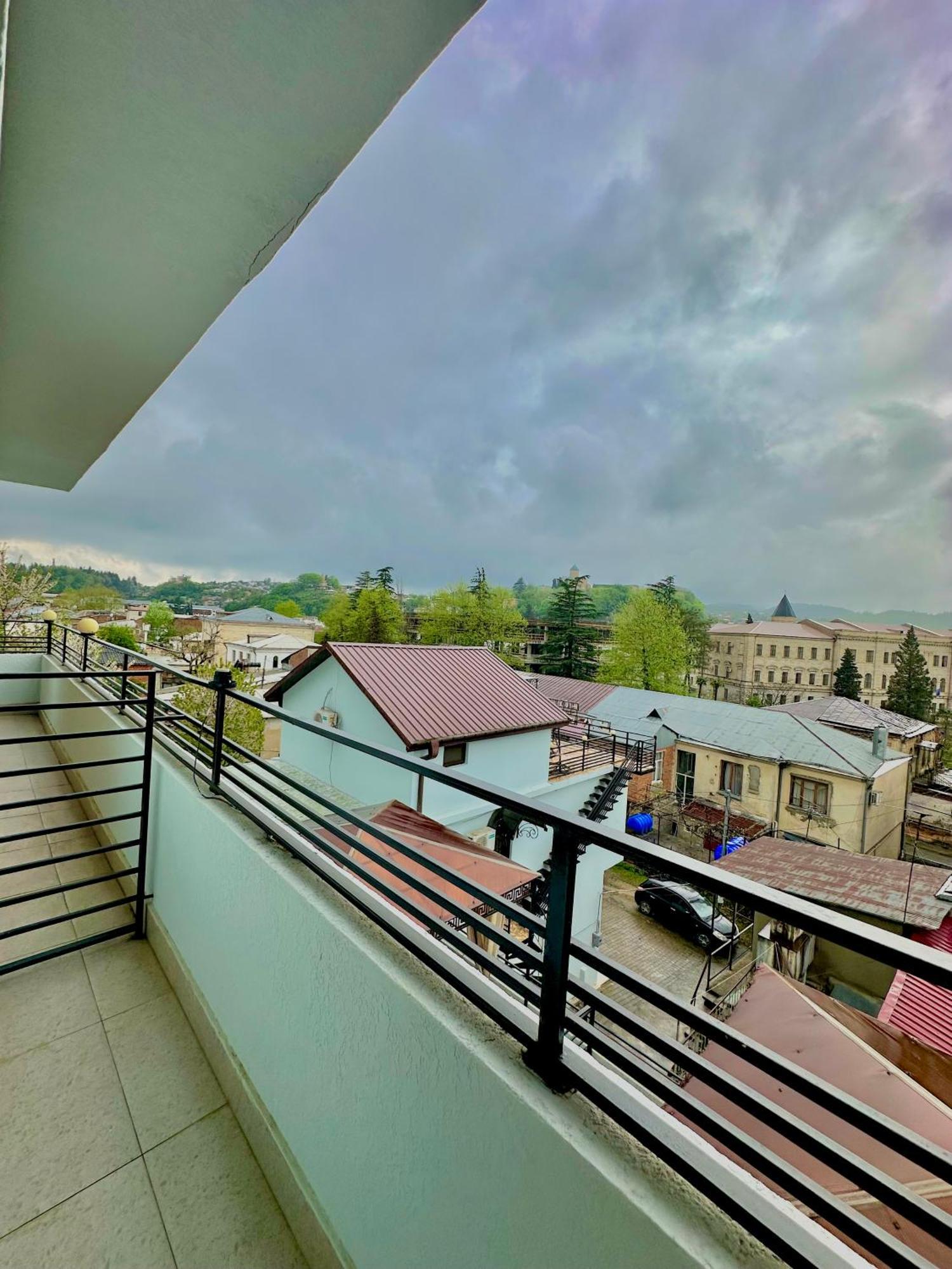 Hotel Balcony Kutaisi Exterior foto